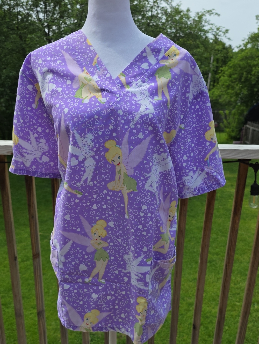 Disney Tinkerbell Poly Blend Scrub Top. XL